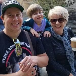 Meet your Posher, Janine